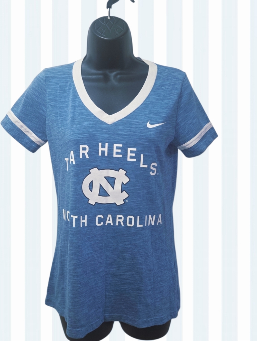 Nike University Of North Carolina Blue V-Neck Tar Heels Tee